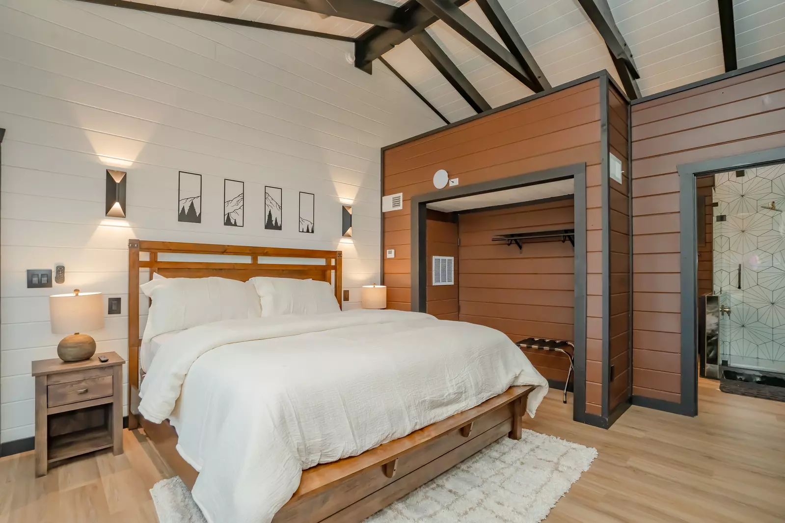 Mountaintop Island Views