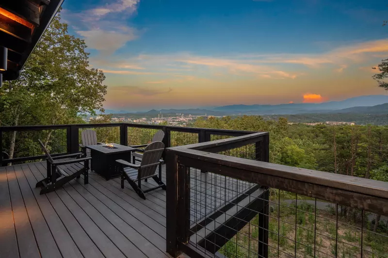 Mountaintop Island Views