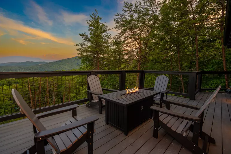 Mountaintop Island Views