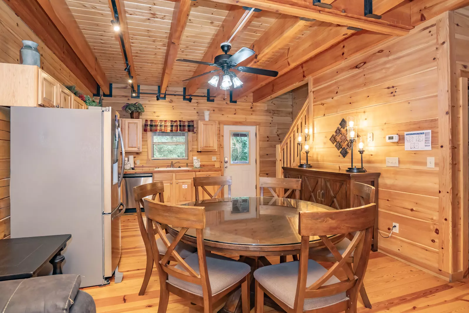 Keaton's Wild Animal Cabin