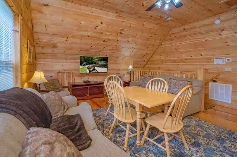 Keaton's Wild Animal Cabin