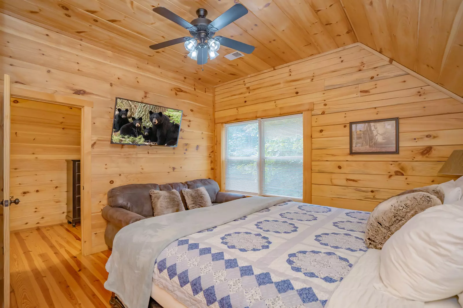 Keaton's Wild Animal Cabin