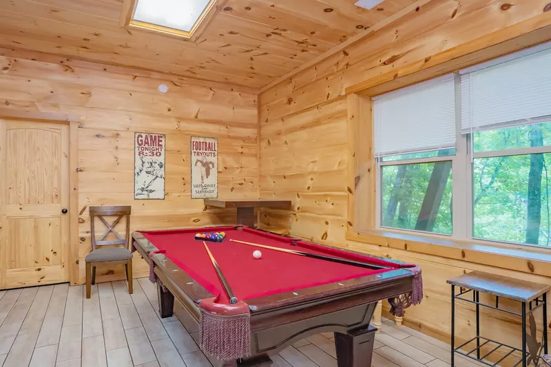 Keaton's Wild Animal Cabin