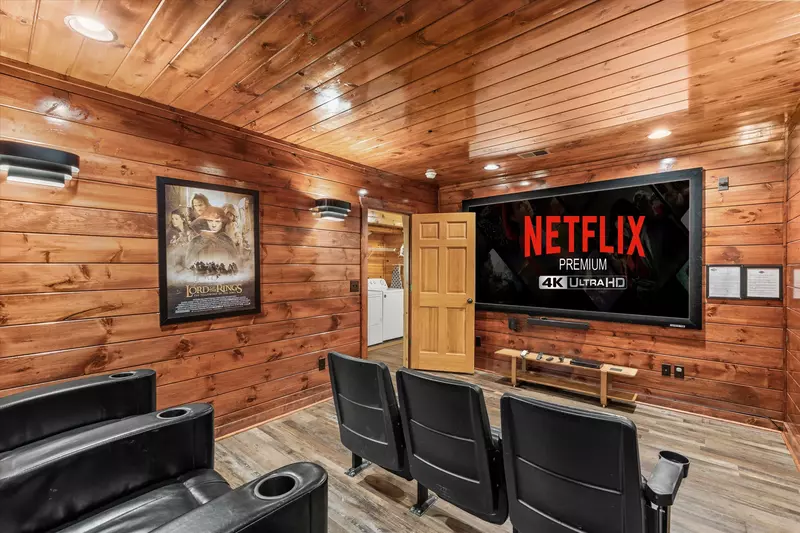 Property image, Interior, of Summit Sanctuary