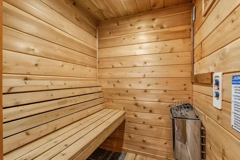 Property image, Interior, of Summit Sanctuary