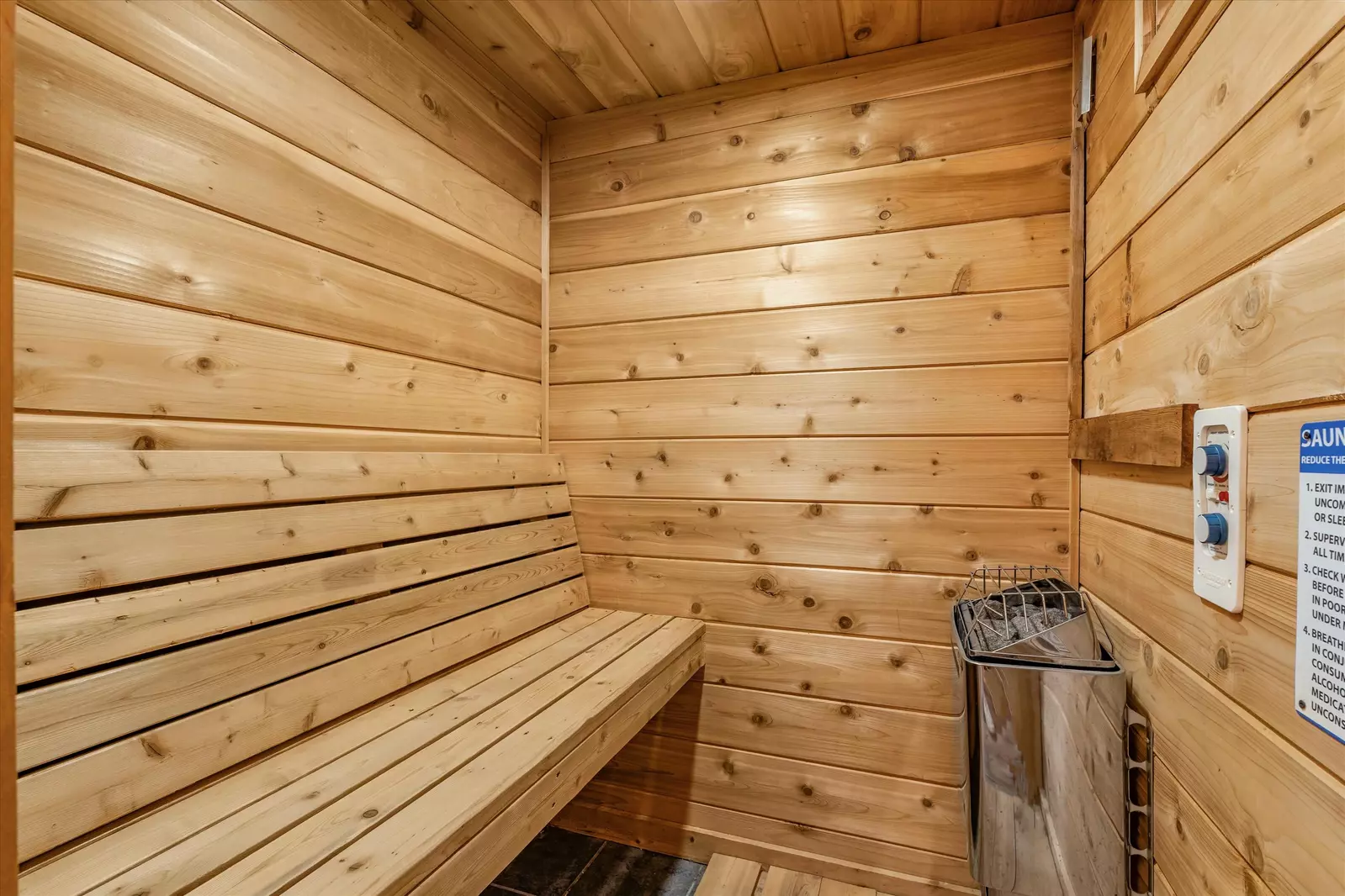 Property image, Interior, of Summit Sanctuary