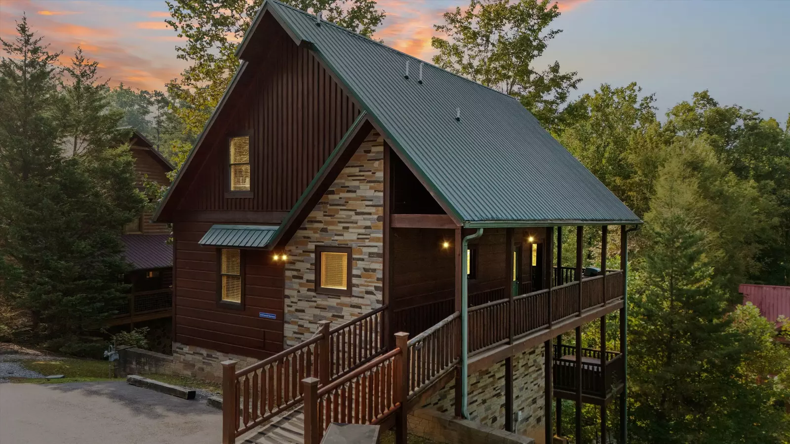 Property image, Interior, of Summit Sanctuary