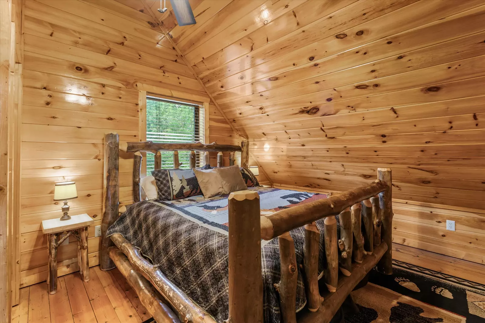 Property image, Interior, of Summit Sanctuary