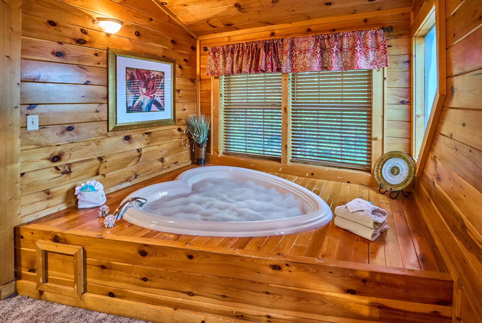 Property image, Interior, of Mountain Splash