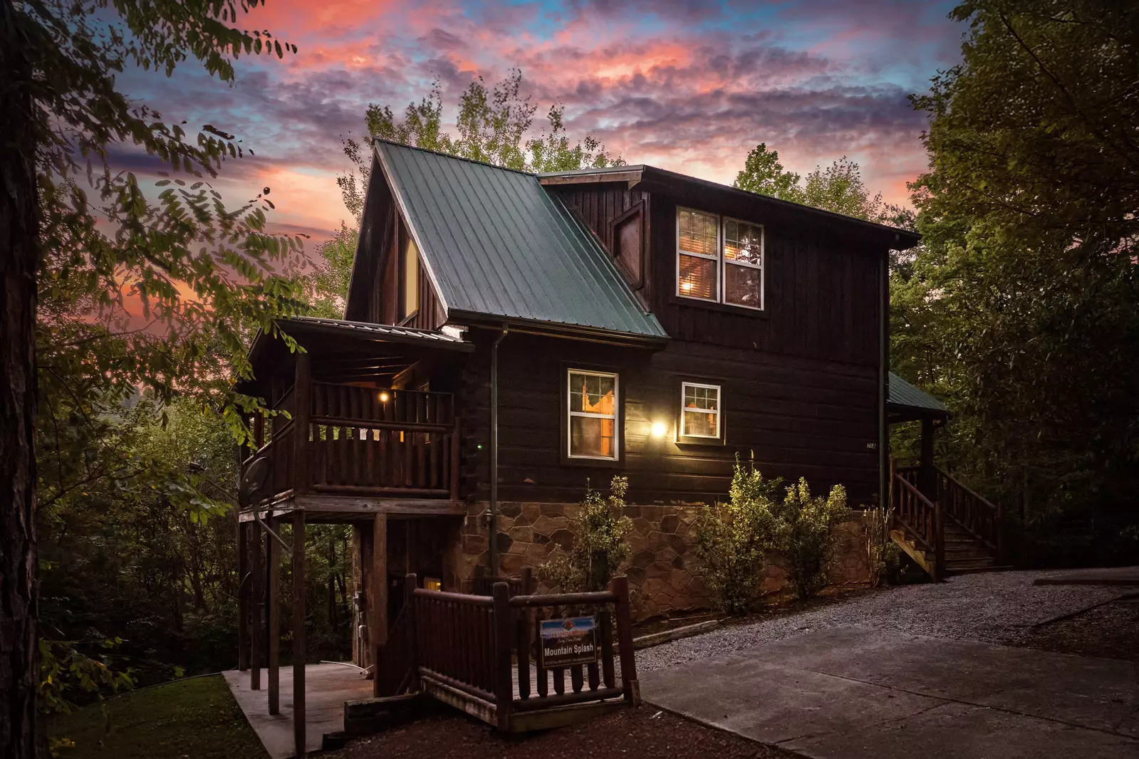 Property image, Interior, of Mountain Splash