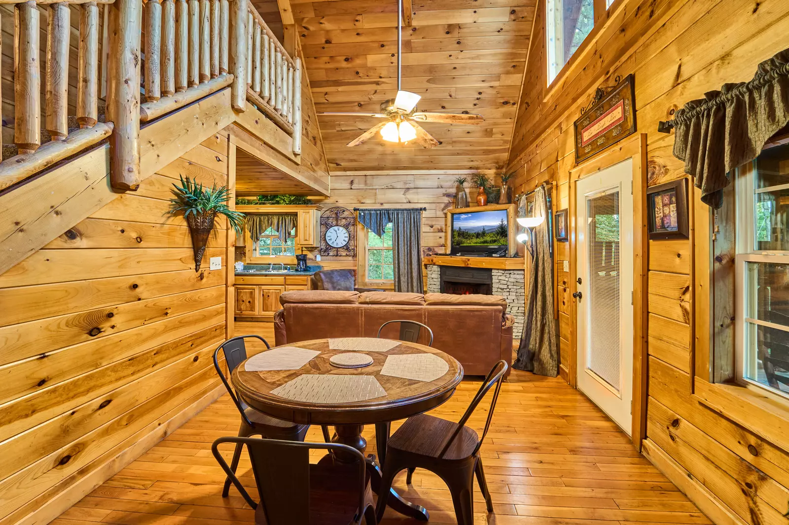 Property image, Interior, of Mountain Splash