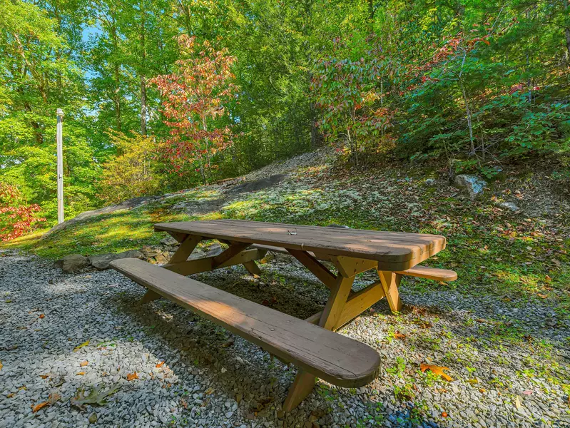 Property image, Exterior, of Mountain Laurel #315