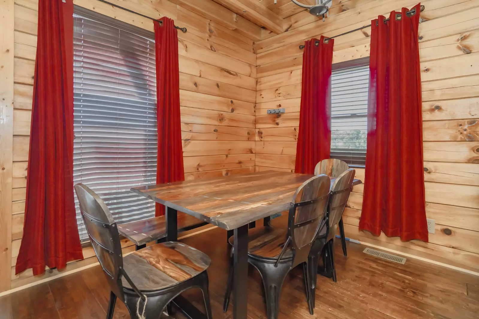 Keaton's Moose Manor