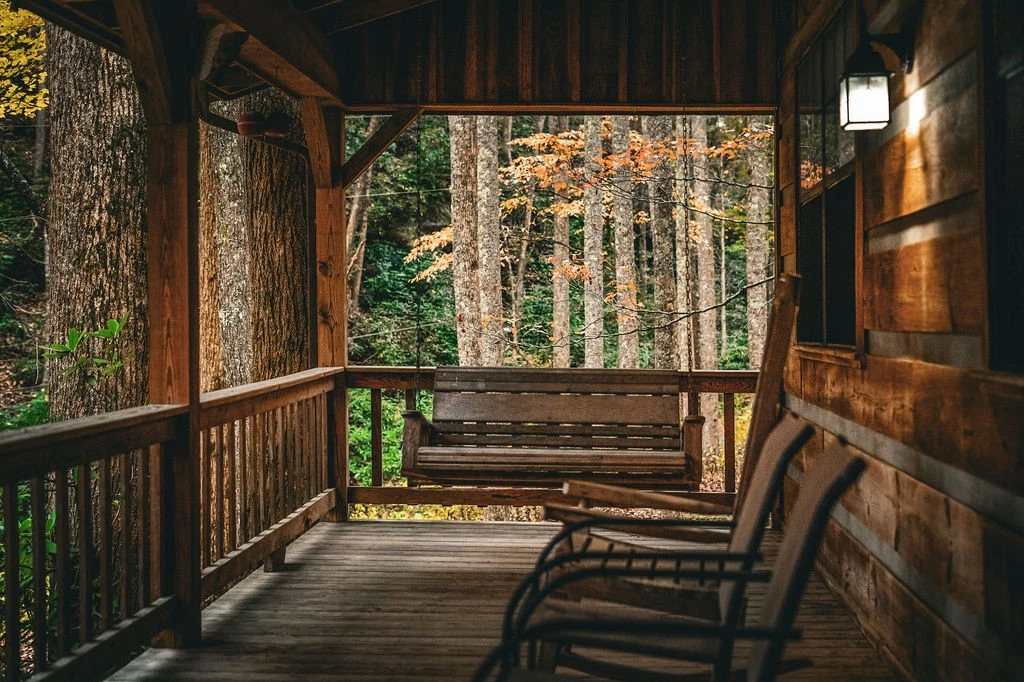 Little Mountain Hideaway