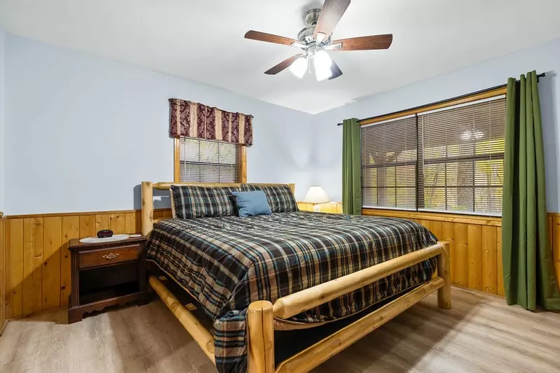 Little Mountain Hideaway