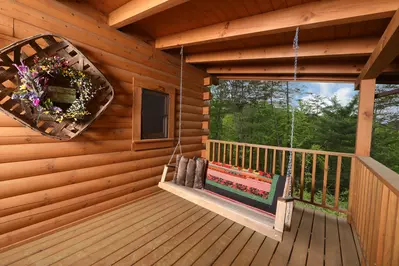 Honey J's Mountain Retreat