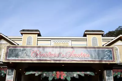 christmas in the smokies is one of the best christmas shows at dollywood