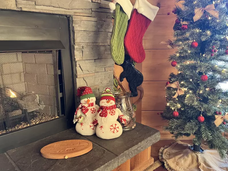 A Walk in the Clouds Winterfest decorations