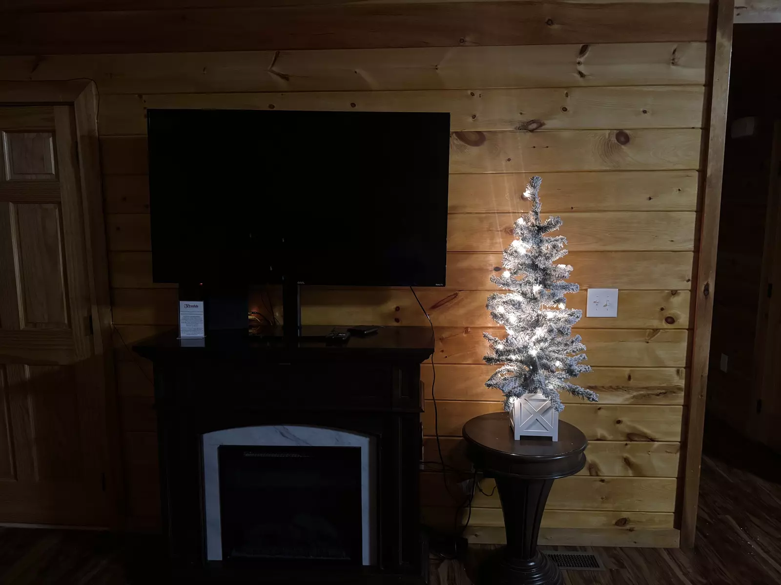 Magic Views Winterfest decorations