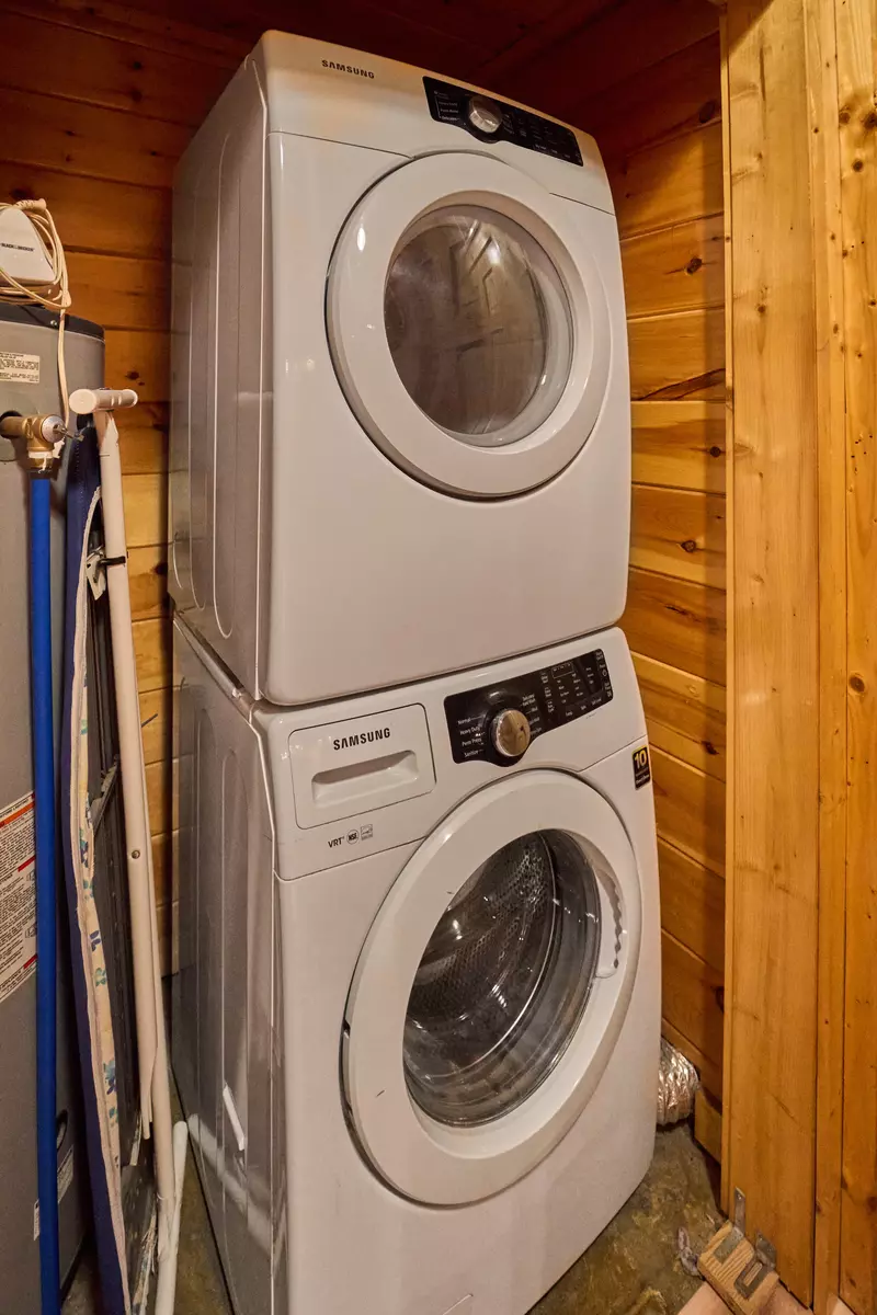 Property image, Interior, of Basswood Lodge