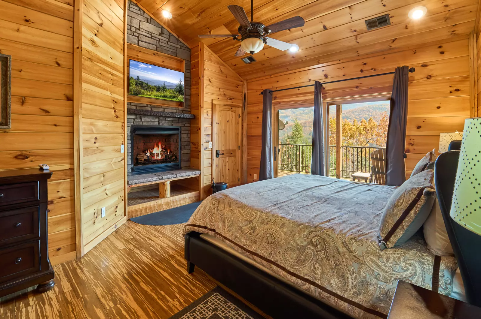 Property image, Interior, of Livin It Up