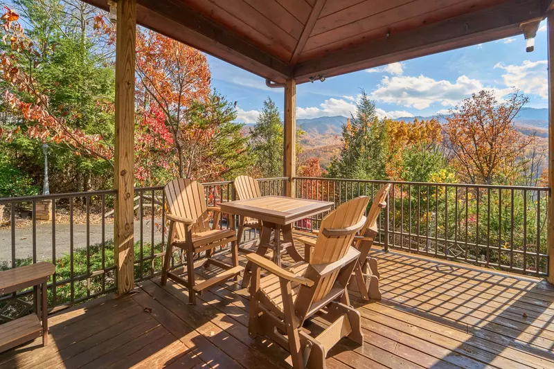 Property image, Interior, of Livin It Up