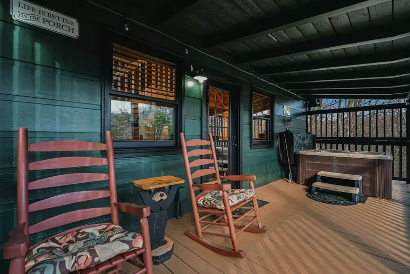 Poplar + Pine: The Heart of the Smokies