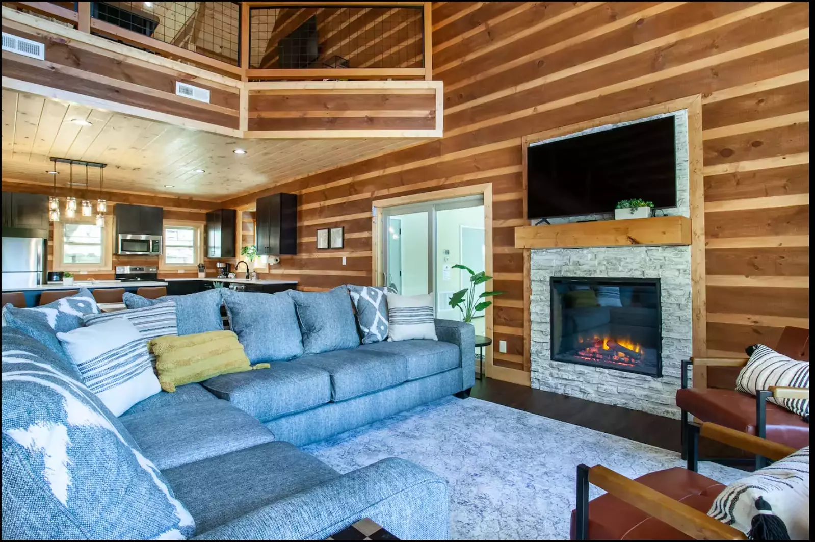 Livingroom with Electric Fireplace